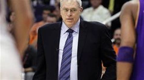 Phil Jackson says he's leaning toward retirement .
